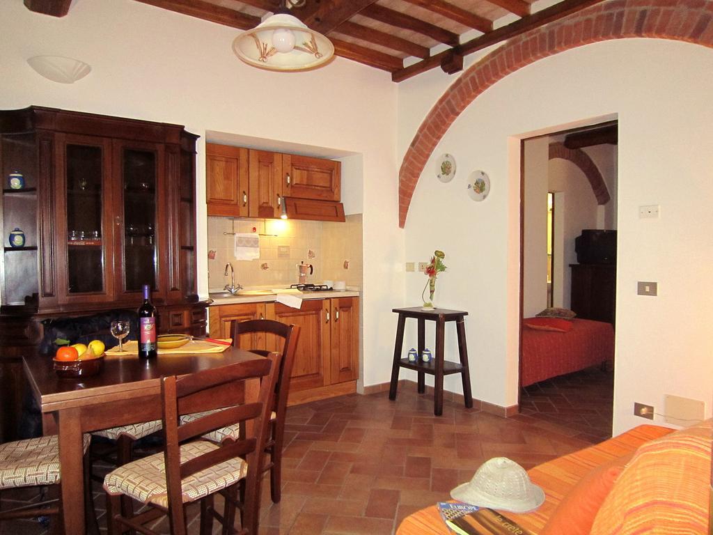 B&B Le Logge Di Sopra Asciano Exterior photo